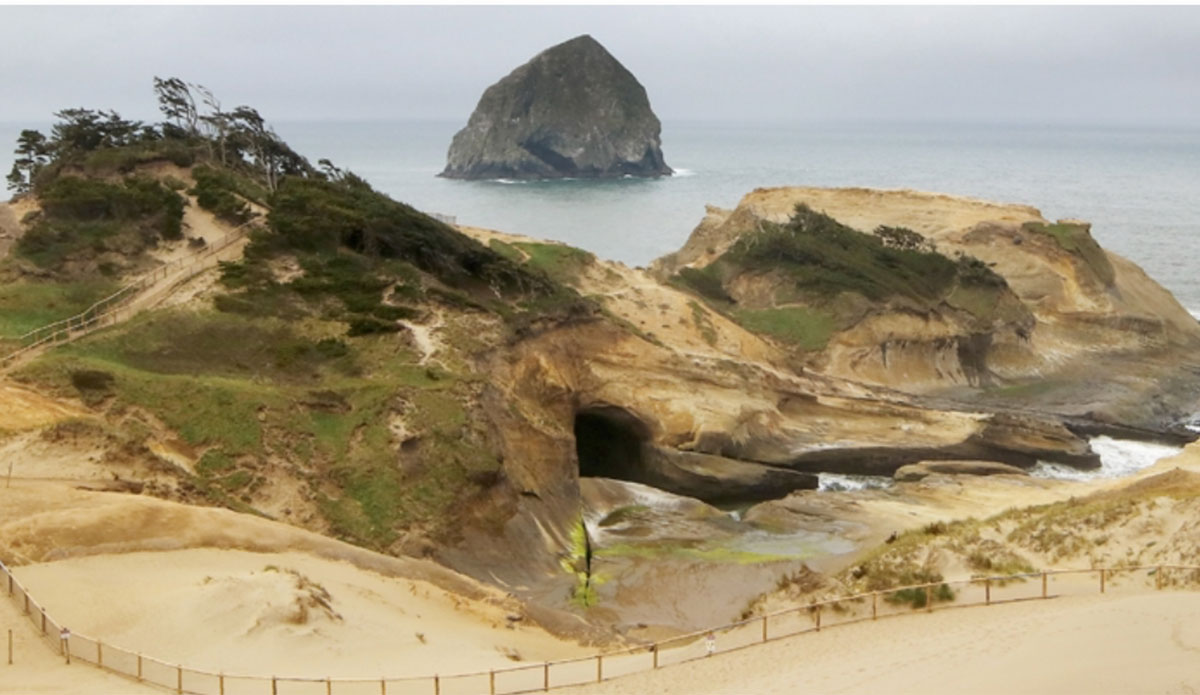 a hiker fell from an Oregon cliff