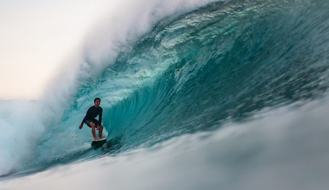 Despite a Slow Indonesian Surf Season, These Photos Prove Padang Has Been On