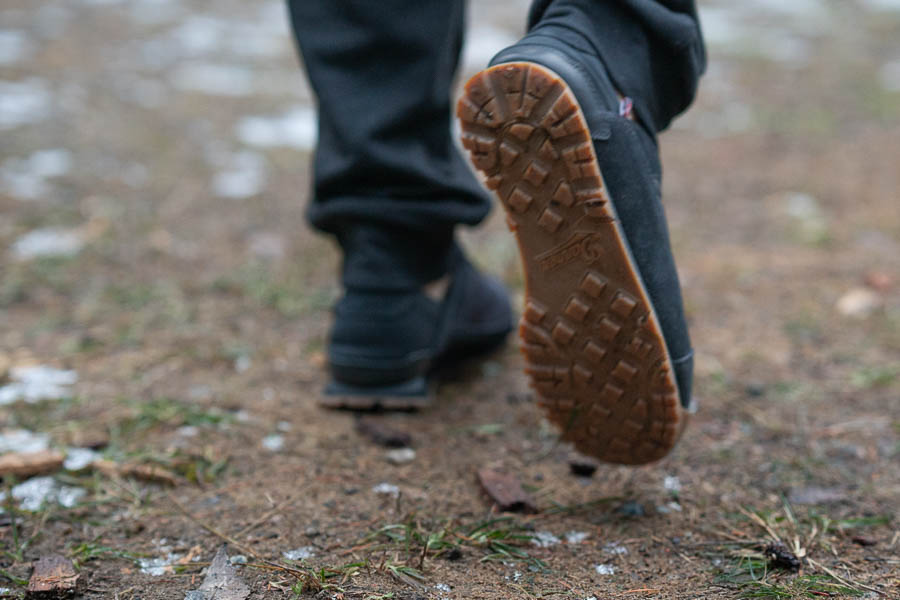 the underside of the danner jag loft camping slippers revealing their tread