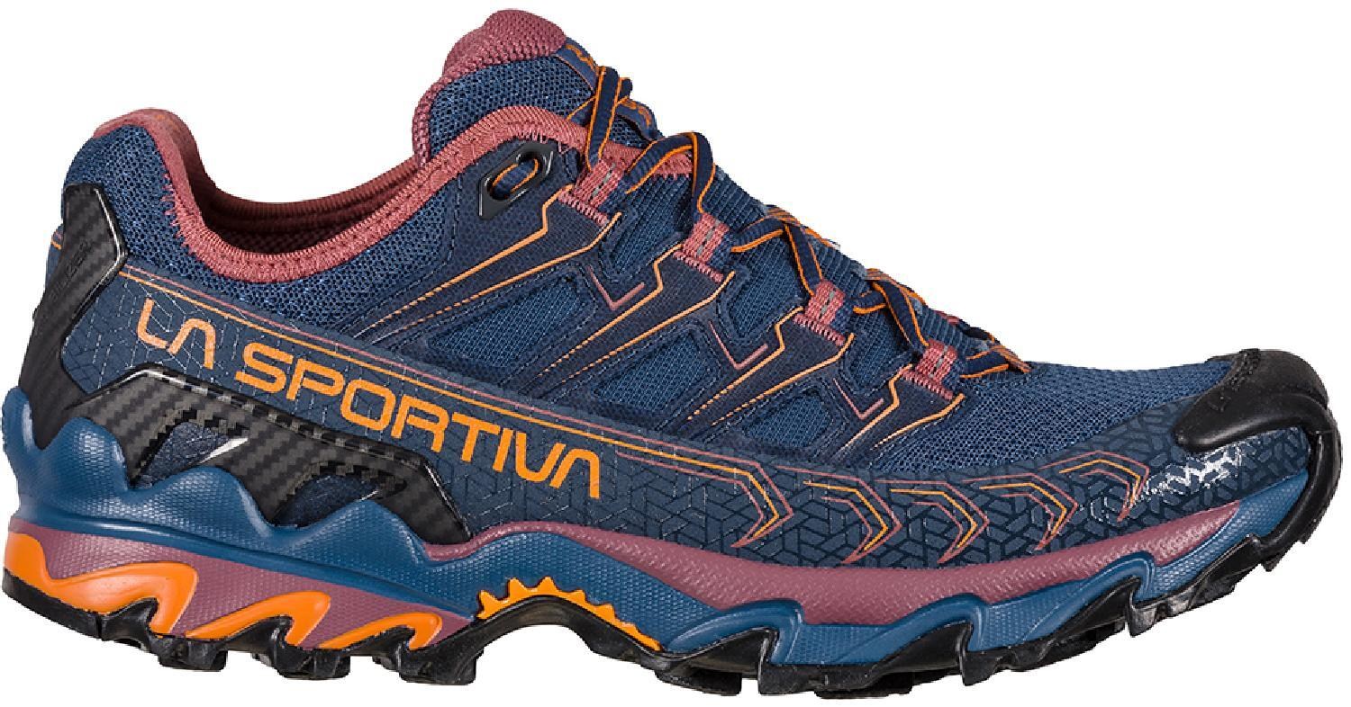 la sportiva hiking shoes