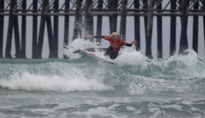 Eden Walla securing her Super Girl Surf Pro victory. Photo: WSL