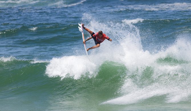 Samuel Pupo at the Corona Saquarema Pro. Photo: Daniel Smorigo // WSL