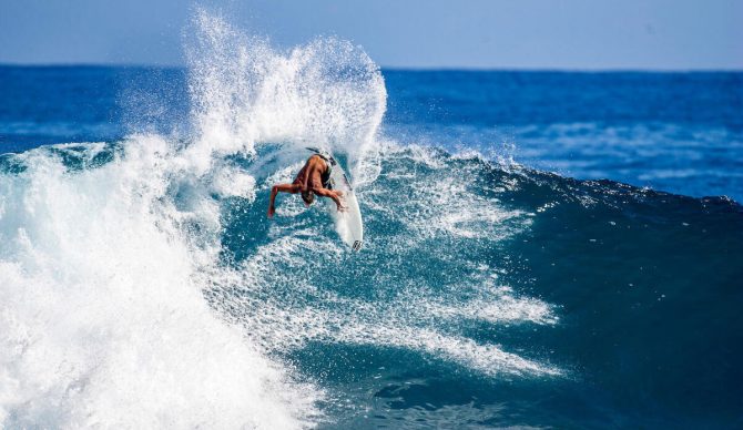 Andy Irons surfing