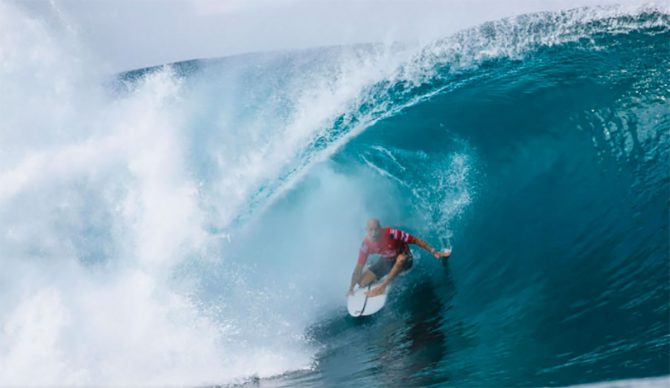 Kelly Slater Will Surf In the Da Hui Backdoor Shootout