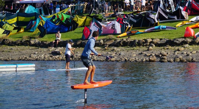 Pump foiling at the AWSI in Hood River